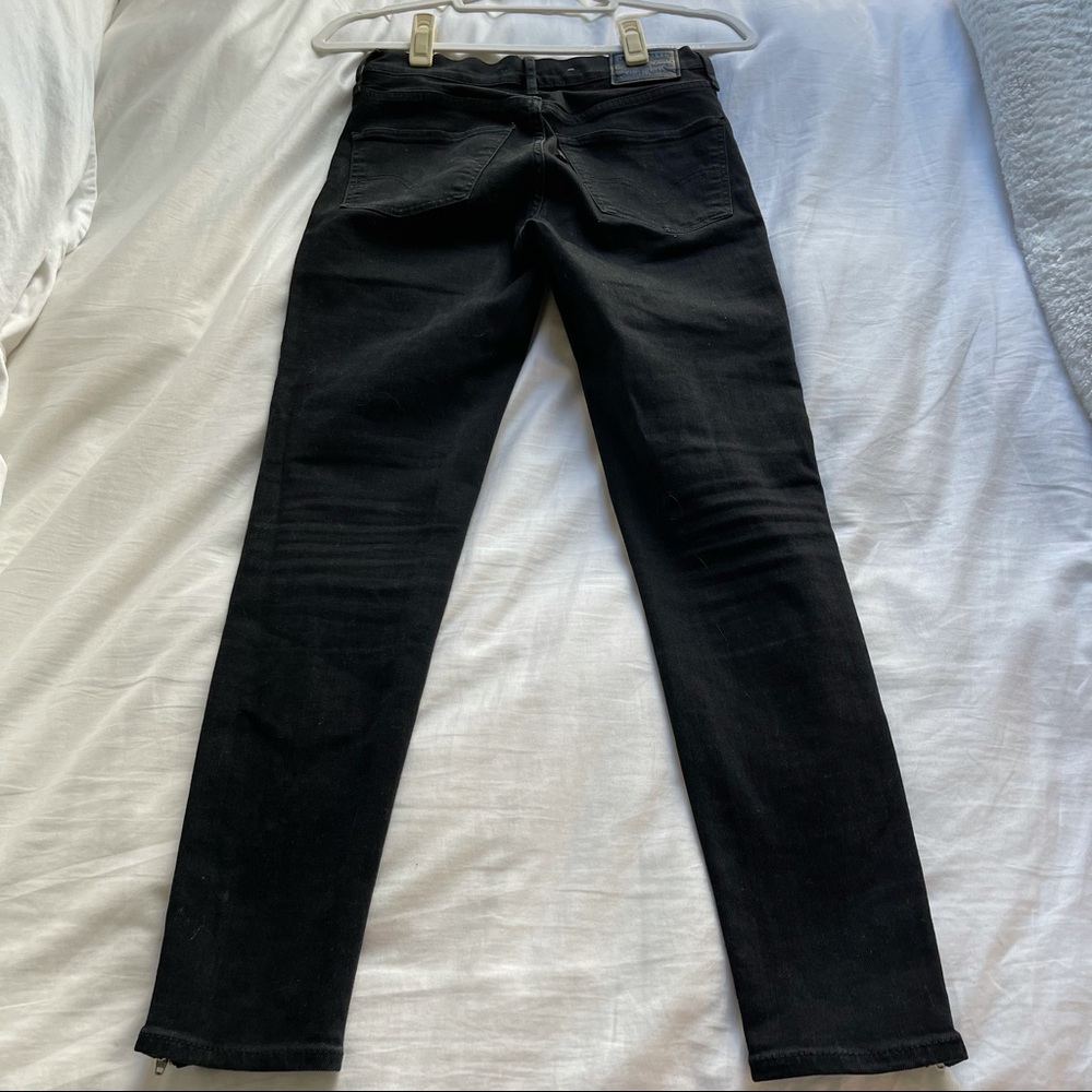 LEVIS jeans - Picture 2 of 4